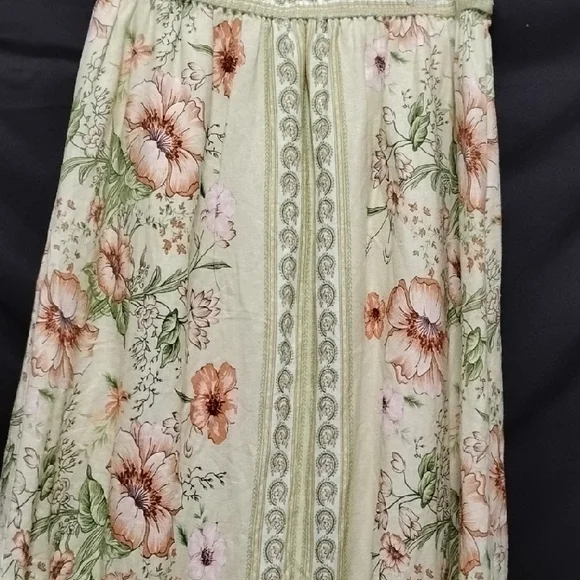 Rachel Zoe Floral Maxi Skirt in Cream and Green - Picture 5 of 15